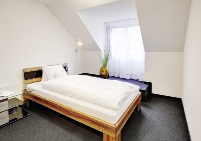 ריינפלדן Hotel Schiff Am Rhein חדר תמונה