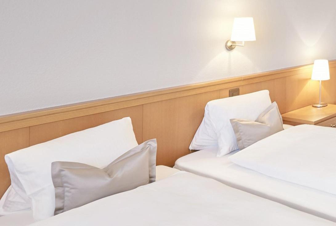ריינפלדן Hotel Schiff Am Rhein חדר תמונה